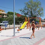 Apartament Pet Friendly In With Wifi Vrsi